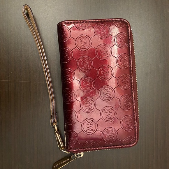 Michael Kors Maroon Wristlet - Picture 3 of 4